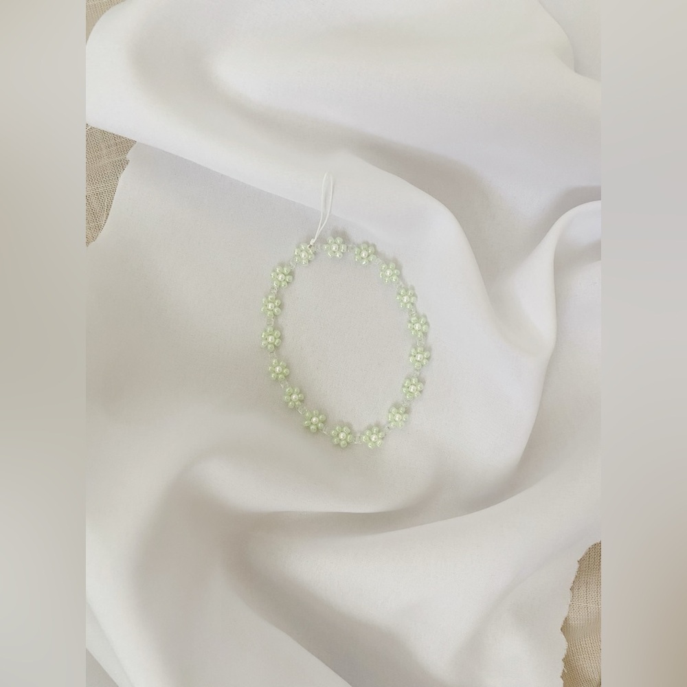 Light Green Cute Flower Beaded Phone Charms W/ strap